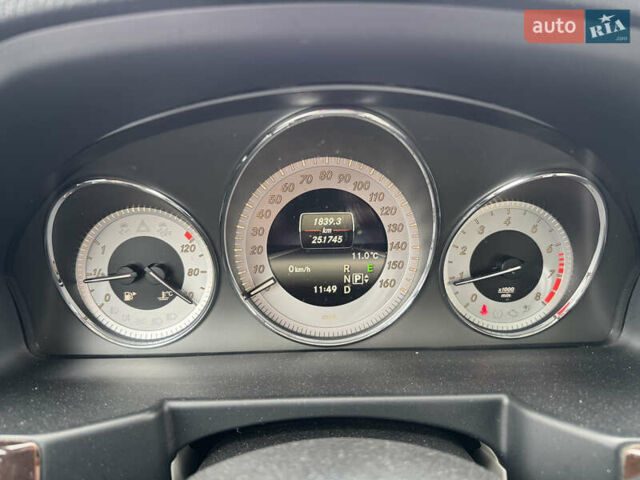 Белый Мерседес ГЛК-Класс, объемом двигателя 3.5 л и пробегом 251 тыс. км за 13990 $, фото 21 на Automoto.ua