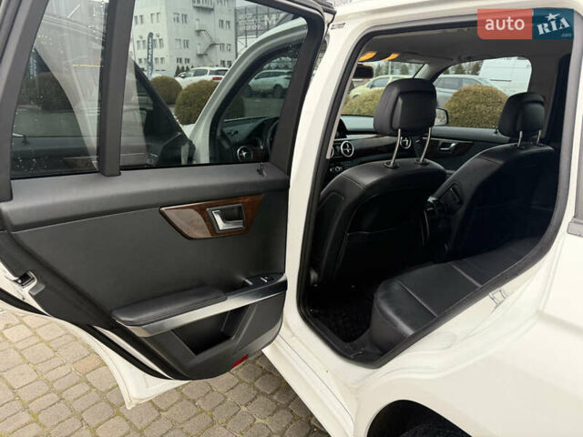 Белый Мерседес ГЛК-Класс, объемом двигателя 2.14 л и пробегом 183 тыс. км за 18700 $, фото 14 на Automoto.ua