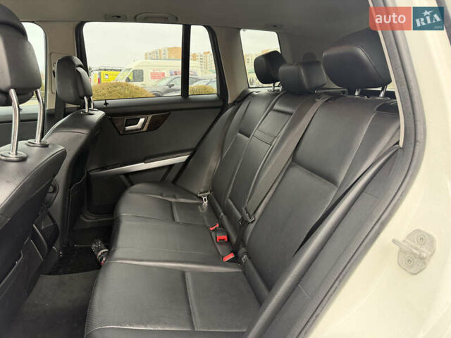 Белый Мерседес ГЛК-Класс, объемом двигателя 2.14 л и пробегом 183 тыс. км за 18700 $, фото 15 на Automoto.ua