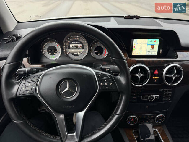 Белый Мерседес ГЛК-Класс, объемом двигателя 2.14 л и пробегом 183 тыс. км за 18700 $, фото 12 на Automoto.ua