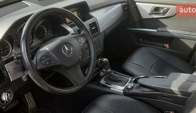 Черный Мерседес ГЛК-Класс, объемом двигателя 3 л и пробегом 127 тыс. км за 14900 $, фото 19 на Automoto.ua