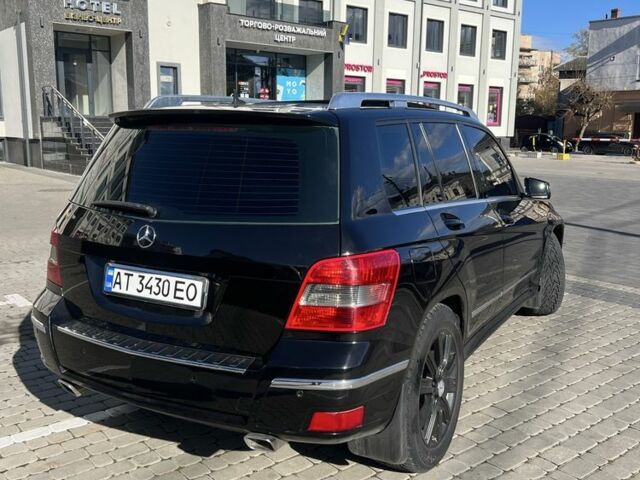 Мерседес ГЛК-Класс 2010 в Коломые на Automoto.ua Черный Мерседес ГЛК-Класс, объемом двигателя 2.1 л и пробегом 261 тыс. км за 11800 $, фото 10 на Automoto.ua