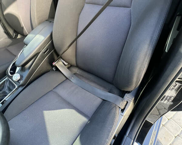 Мерседес ГЛК-Класс 2010 в Коломые на Automoto.ua Черный Мерседес ГЛК-Класс, объемом двигателя 2.14 л и пробегом 261 тыс. км за 11800 $, фото 20 на Automoto.ua