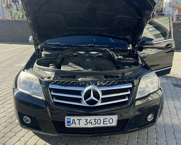 Мерседес ГЛК-Класс 2010 в Коломые на Automoto.ua Черный Мерседес ГЛК-Класс, объемом двигателя 2.14 л и пробегом 261 тыс. км за 11800 $, фото 37 на Automoto.ua