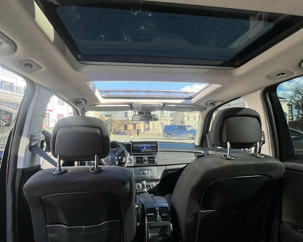 Мерседес ГЛК-Класс 2010 в Коломые на Automoto.ua Черный Мерседес ГЛК-Класс, объемом двигателя 2.14 л и пробегом 261 тыс. км за 11800 $, фото 32 на Automoto.ua