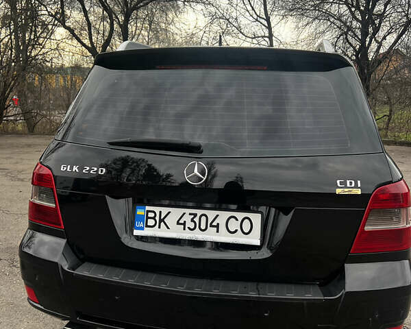 Чорний Мерседес ГЛК-Клас, об'ємом двигуна 2.14 л та пробігом 374 тис. км за 12000 $, фото 4 на Automoto.ua