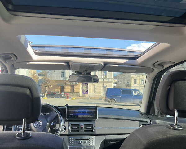 Мерседес ГЛК-Класс 2010 в Коломые на Automoto.ua Черный Мерседес ГЛК-Класс, объемом двигателя 2.14 л и пробегом 261 тыс. км за 11800 $, фото 33 на Automoto.ua