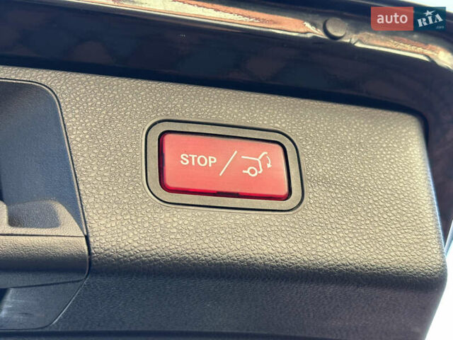 Черный Мерседес ГЛК-Класс, объемом двигателя 2.14 л и пробегом 280 тыс. км за 12650 $, фото 180 на Automoto.ua