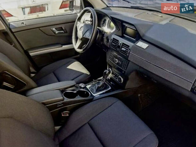 Чорний Мерседес ГЛК-Клас, об'ємом двигуна 2.14 л та пробігом 326 тис. км за 14600 $, фото 5 на Automoto.ua