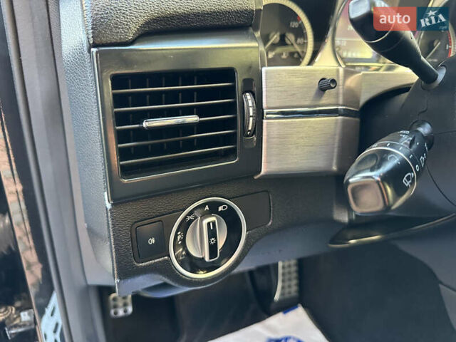 Черный Мерседес ГЛК-Класс, объемом двигателя 2.14 л и пробегом 280 тыс. км за 12650 $, фото 116 на Automoto.ua