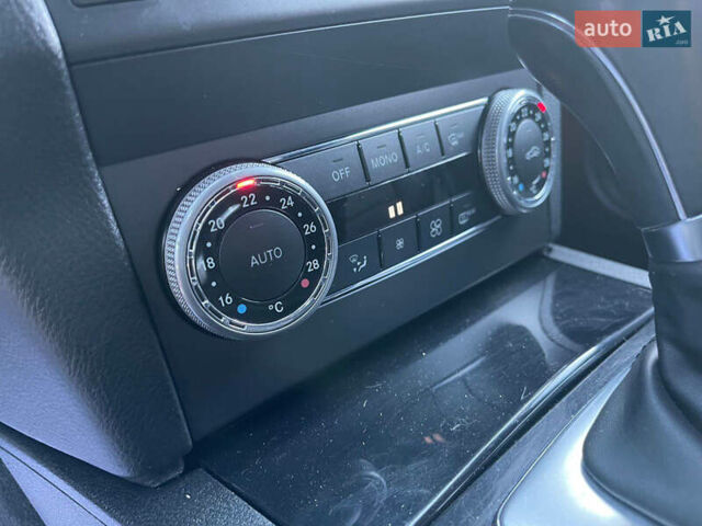 Черный Мерседес ГЛК-Класс, объемом двигателя 2.2 л и пробегом 265 тыс. км за 14700 $, фото 45 на Automoto.ua