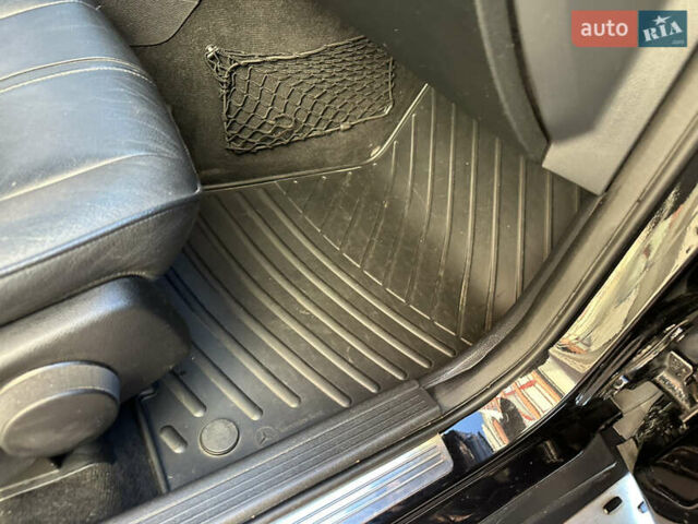 Черный Мерседес ГЛК-Класс, объемом двигателя 2.14 л и пробегом 280 тыс. км за 12650 $, фото 145 на Automoto.ua