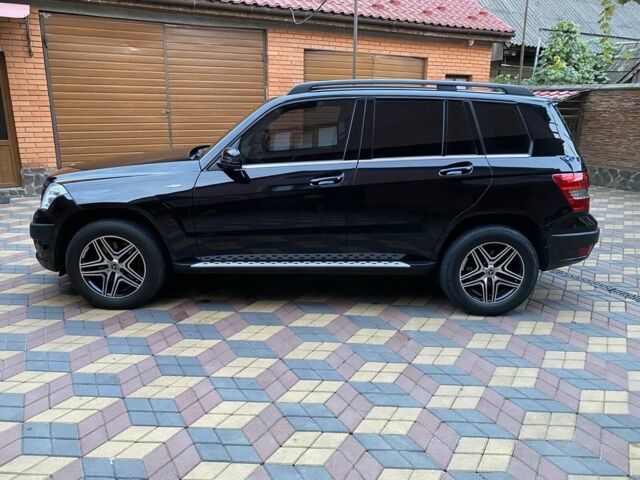 Мерседес ГЛК-Класс 2011 в Мукачеве на Automoto.ua Черный Мерседес ГЛК-Класс, объемом двигателя 2.1 л и пробегом 288 тыс. км за 13500 $, фото 19 на Automoto.ua