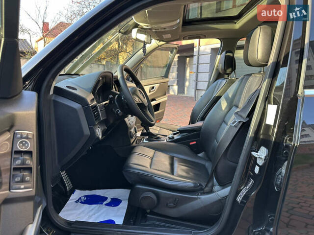 Черный Мерседес ГЛК-Класс, объемом двигателя 2.14 л и пробегом 280 тыс. км за 12650 $, фото 103 на Automoto.ua