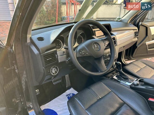 Черный Мерседес ГЛК-Класс, объемом двигателя 2.14 л и пробегом 280 тыс. км за 12650 $, фото 105 на Automoto.ua