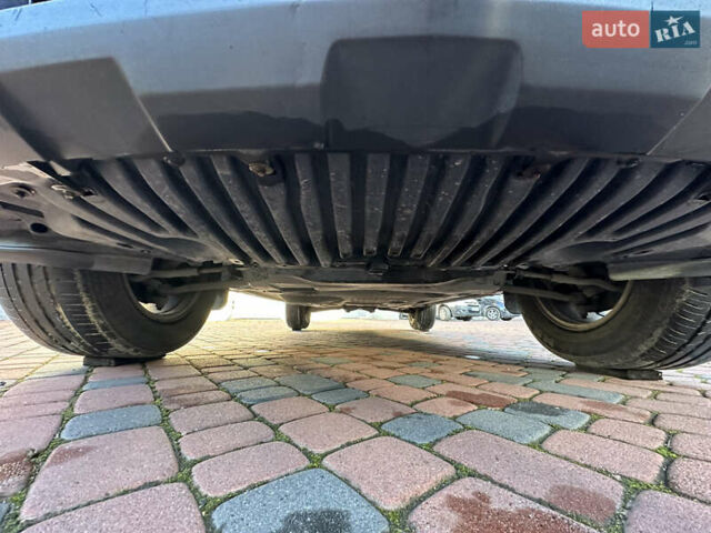 Черный Мерседес ГЛК-Класс, объемом двигателя 2.14 л и пробегом 280 тыс. км за 12650 $, фото 100 на Automoto.ua