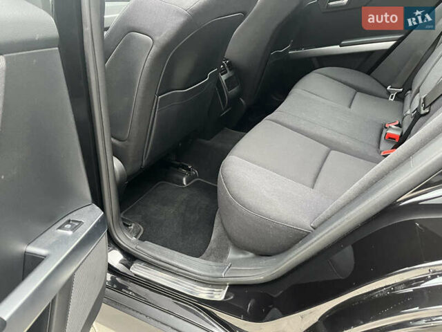 Черный Мерседес ГЛК-Класс, объемом двигателя 2.14 л и пробегом 211 тыс. км за 13900 $, фото 18 на Automoto.ua