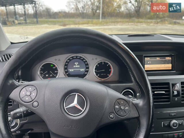 Черный Мерседес ГЛК-Класс, объемом двигателя 2.14 л и пробегом 211 тыс. км за 13900 $, фото 12 на Automoto.ua