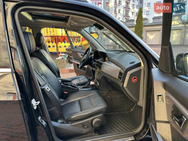 Черный Мерседес ГЛК-Класс, объемом двигателя 2.14 л и пробегом 280 тыс. км за 12650 $, фото 139 на Automoto.ua