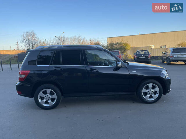 Черный Мерседес ГЛК-Класс, объемом двигателя 2.2 л и пробегом 265 тыс. км за 14700 $, фото 90 на Automoto.ua