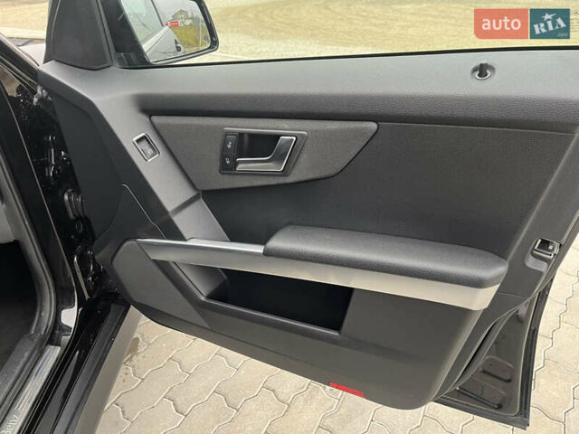 Черный Мерседес ГЛК-Класс, объемом двигателя 2.14 л и пробегом 211 тыс. км за 13900 $, фото 26 на Automoto.ua