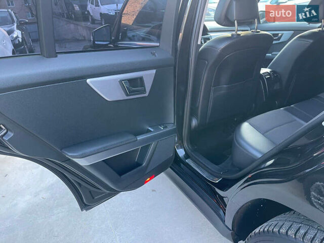 Черный Мерседес ГЛК-Класс, объемом двигателя 2.2 л и пробегом 265 тыс. км за 14700 $, фото 68 на Automoto.ua