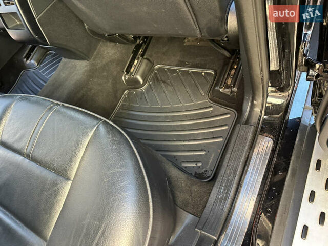 Черный Мерседес ГЛК-Класс, объемом двигателя 2.14 л и пробегом 280 тыс. км за 12650 $, фото 167 на Automoto.ua