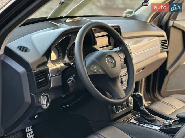 Черный Мерседес ГЛК-Класс, объемом двигателя 2.14 л и пробегом 280 тыс. км за 12650 $, фото 126 на Automoto.ua