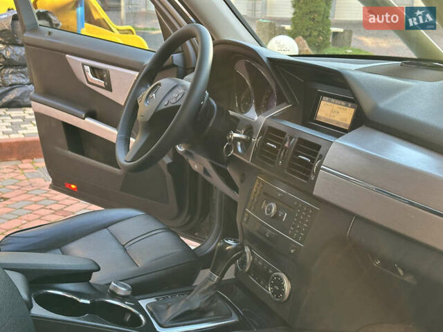 Черный Мерседес ГЛК-Класс, объемом двигателя 2.14 л и пробегом 280 тыс. км за 12650 $, фото 142 на Automoto.ua