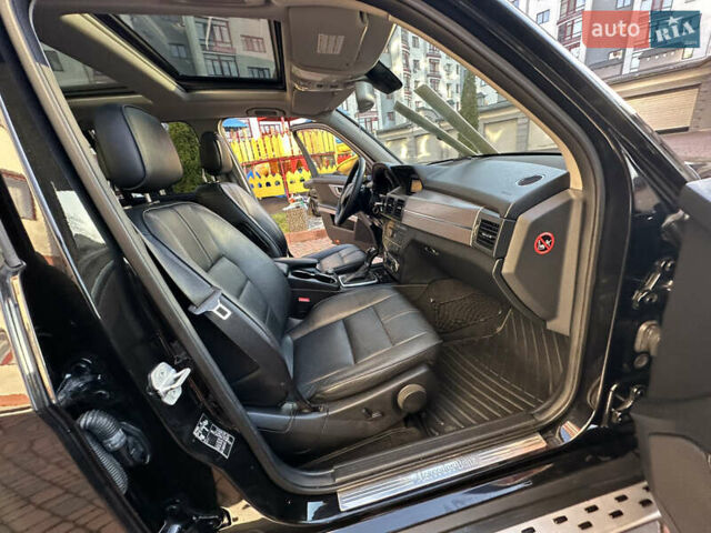 Черный Мерседес ГЛК-Класс, объемом двигателя 2.14 л и пробегом 280 тыс. км за 12650 $, фото 152 на Automoto.ua