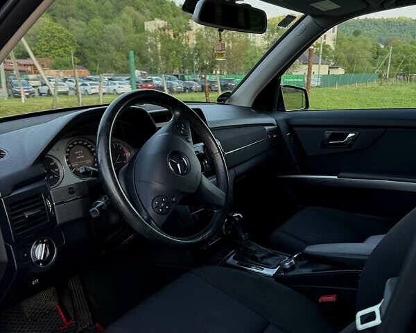 Чорний Мерседес ГЛК-Клас, об'ємом двигуна 2.14 л та пробігом 326 тис. км за 14600 $, фото 4 на Automoto.ua