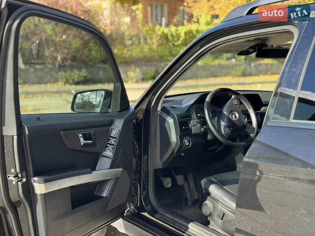 Черный Мерседес ГЛК-Класс, объемом двигателя 2.14 л и пробегом 224 тыс. км за 13300 $, фото 22 на Automoto.ua
