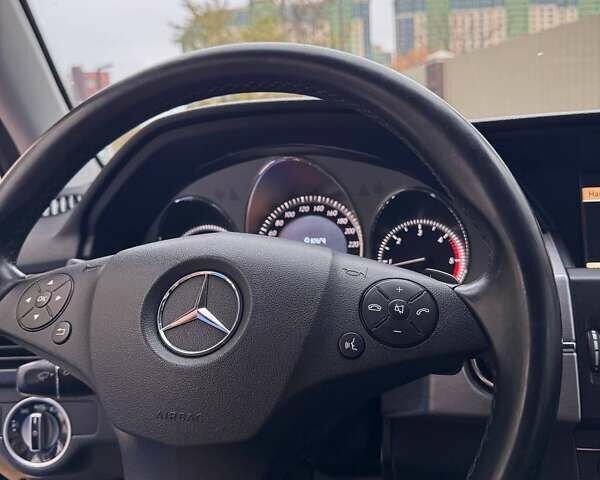 Черный Мерседес ГЛК-Класс, объемом двигателя 2.14 л и пробегом 252 тыс. км за 14100 $, фото 10 на Automoto.ua