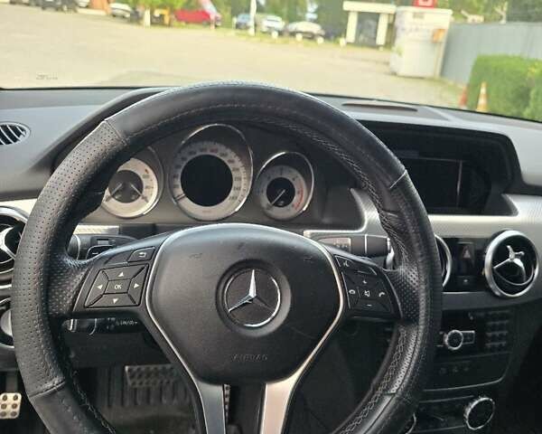 Чорний Мерседес ГЛК-Клас, об'ємом двигуна 2.14 л та пробігом 167 тис. км за 17300 $, фото 7 на Automoto.ua