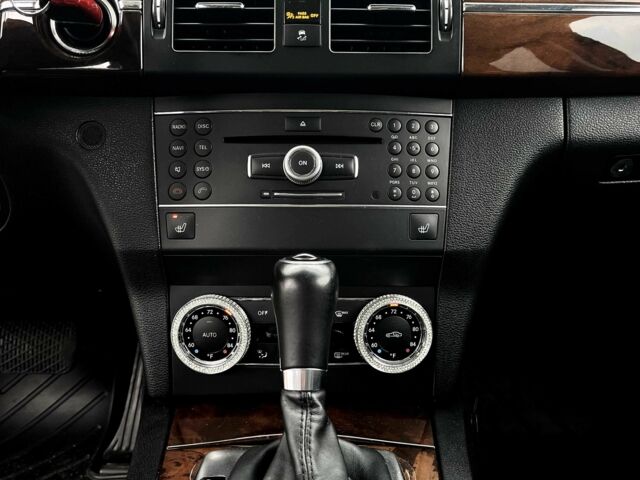 Черный Мерседес ГЛК-Класс, объемом двигателя 3.5 л и пробегом 216 тыс. км за 12700 $, фото 15 на Automoto.ua