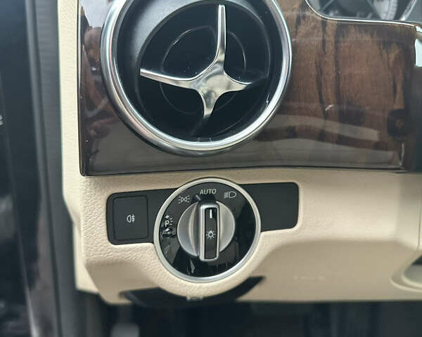 Черный Мерседес ГЛК-Класс, объемом двигателя 2.14 л и пробегом 347 тыс. км за 14700 $, фото 37 на Automoto.ua