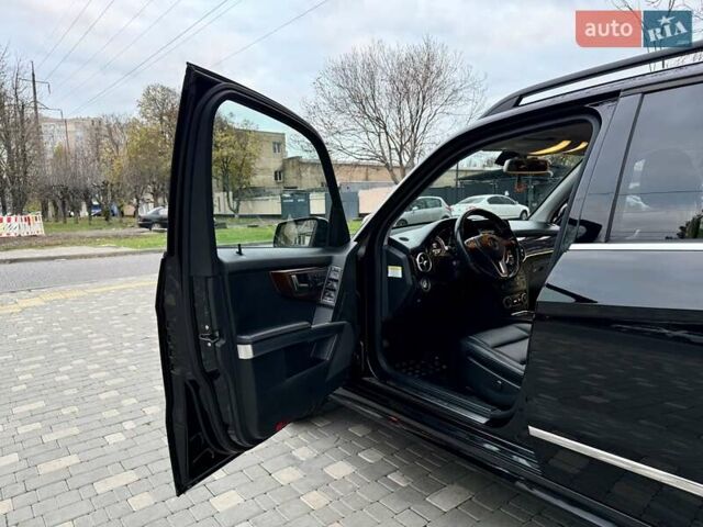 Черный Мерседес ГЛК-Класс, объемом двигателя 3.5 л и пробегом 101 тыс. км за 15900 $, фото 31 на Automoto.ua