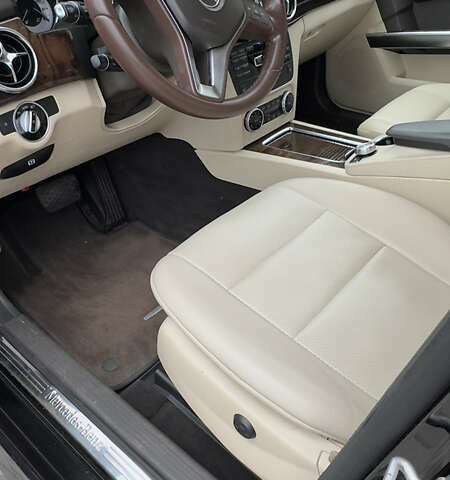 Чорний Мерседес ГЛК-Клас, об'ємом двигуна 2.14 л та пробігом 285 тис. км за 15450 $, фото 34 на Automoto.ua