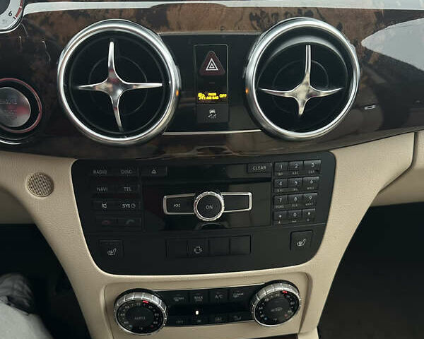 Черный Мерседес ГЛК-Класс, объемом двигателя 2.14 л и пробегом 347 тыс. км за 14700 $, фото 51 на Automoto.ua