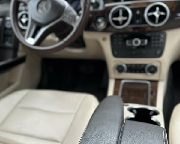 Чорний Мерседес ГЛК-Клас, об'ємом двигуна 2.14 л та пробігом 285 тис. км за 15450 $, фото 23 на Automoto.ua