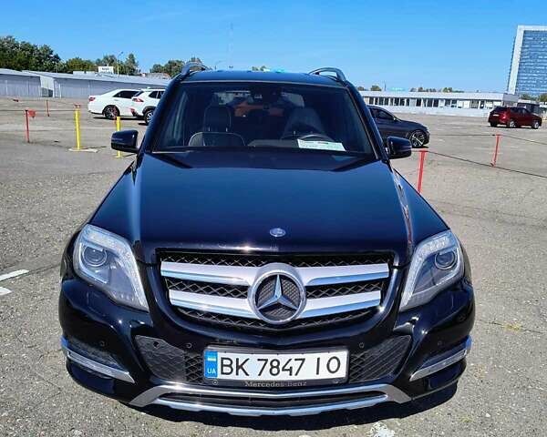 Чорний Мерседес ГЛК-Клас, об'ємом двигуна 2.14 л та пробігом 225 тис. км за 17500 $, фото 1 на Automoto.ua