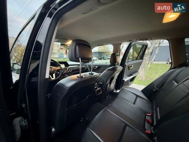 Черный Мерседес ГЛК-Класс, объемом двигателя 3.5 л и пробегом 101 тыс. км за 15900 $, фото 63 на Automoto.ua