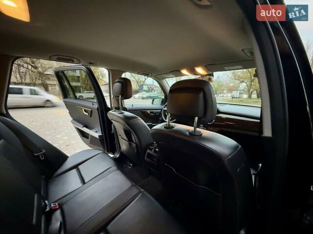 Черный Мерседес ГЛК-Класс, объемом двигателя 3.5 л и пробегом 101 тыс. км за 15900 $, фото 75 на Automoto.ua