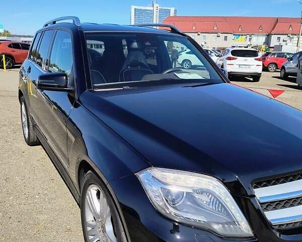 Чорний Мерседес ГЛК-Клас, об'ємом двигуна 2.14 л та пробігом 225 тис. км за 17500 $, фото 4 на Automoto.ua