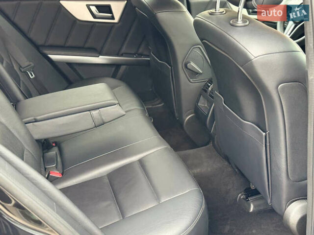 Чорний Мерседес ГЛК-Клас, об'ємом двигуна 2.2 л та пробігом 239 тис. км за 19300 $, фото 20 на Automoto.ua