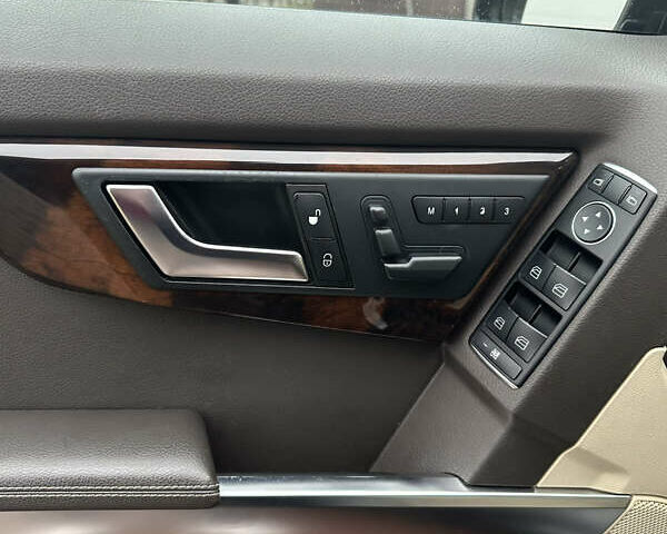 Черный Мерседес ГЛК-Класс, объемом двигателя 2.14 л и пробегом 347 тыс. км за 14700 $, фото 36 на Automoto.ua