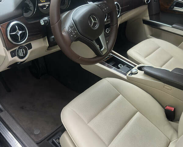 Чорний Мерседес ГЛК-Клас, об'ємом двигуна 2.14 л та пробігом 209 тис. км за 15000 $, фото 21 на Automoto.ua