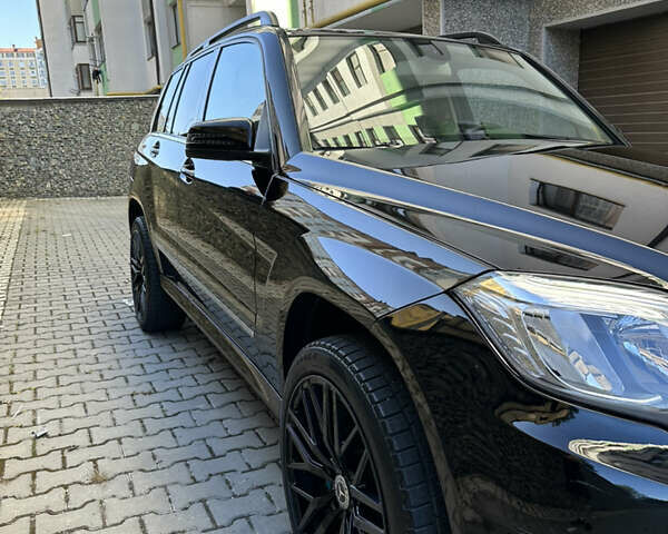 Чорний Мерседес ГЛК-Клас, об'ємом двигуна 2.14 л та пробігом 250 тис. км за 15350 $, фото 11 на Automoto.ua