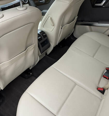 Чорний Мерседес ГЛК-Клас, об'ємом двигуна 2.14 л та пробігом 285 тис. км за 15450 $, фото 32 на Automoto.ua