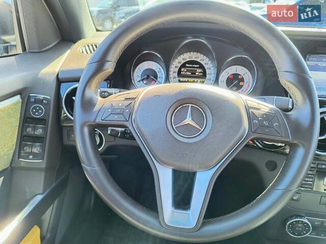 Чорний Мерседес ГЛК-Клас, об'ємом двигуна 2.14 л та пробігом 225 тис. км за 17500 $, фото 9 на Automoto.ua